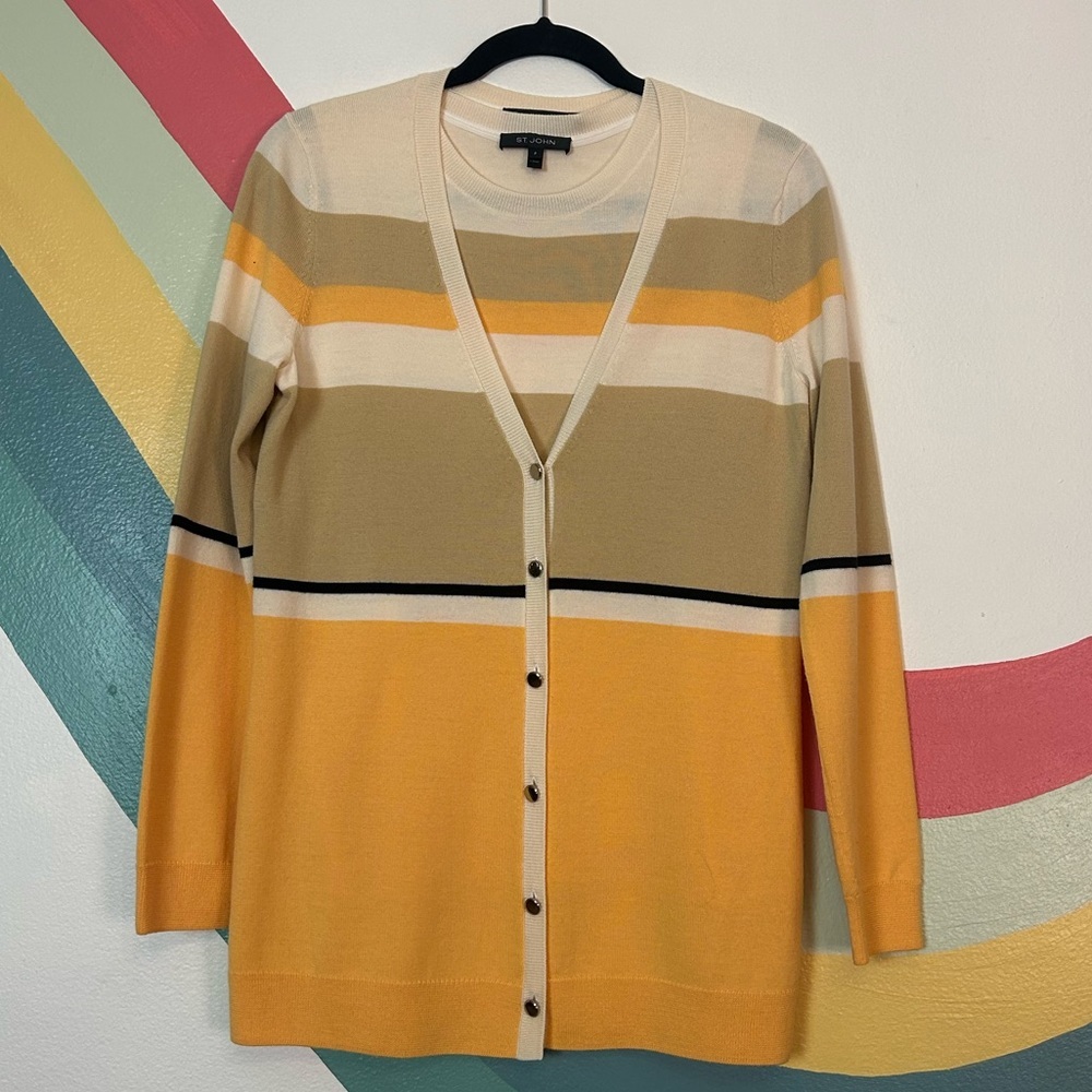 St. John Women’s 2 Piece Sweater Set Striped Cream Tan Knit Wool
